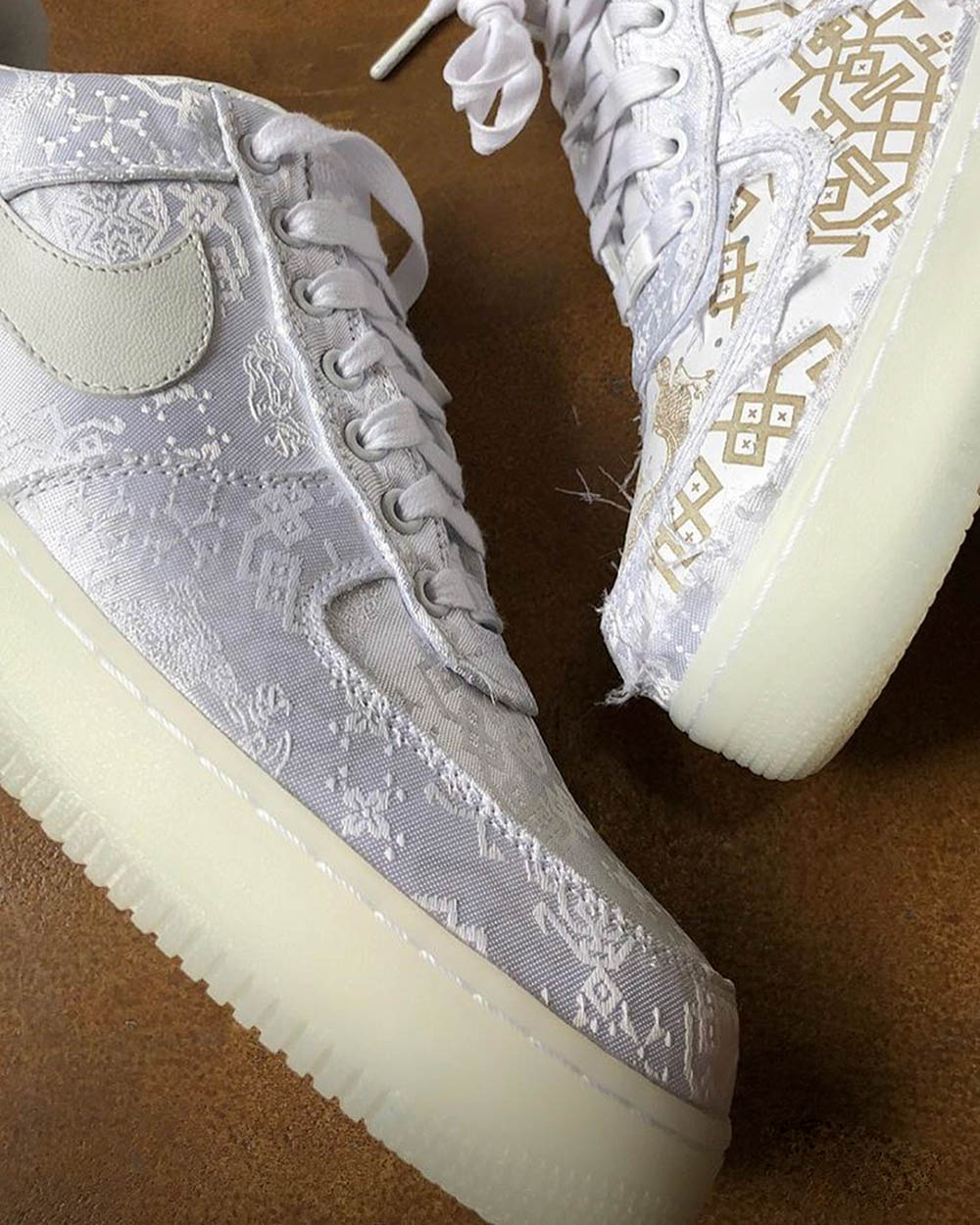 CLOT,Nike,Air Force 1,Silk,AO9 原价入手的最后机会!白丝绸 CLOT x AF1 明早官网正式发售! CLOT,Nike,Air Force 1,Silk,AO9 原价入手的最后机会!白丝绸 CLOT x AF1 明早官网正式发售!