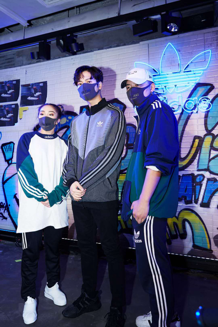 adidas,PROPHERE 王嘉尔正式加入 Originals 家族,现身 PROPHERE 发布派对! adidas,PROPHERE 王嘉尔正式加入 Originals 家族,现身 PROPHERE 发布派对!