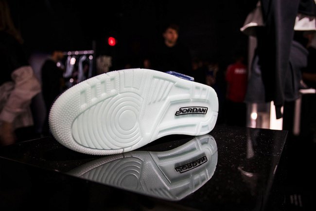 AJ3,Air Jordan 3 编织面夜光底!黑色 Air Jordan 3 Flyknit 本周六发售! AJ3,Air Jordan 3 编织面夜光底!黑色 Air Jordan 3 Flyknit 本周六发售!
