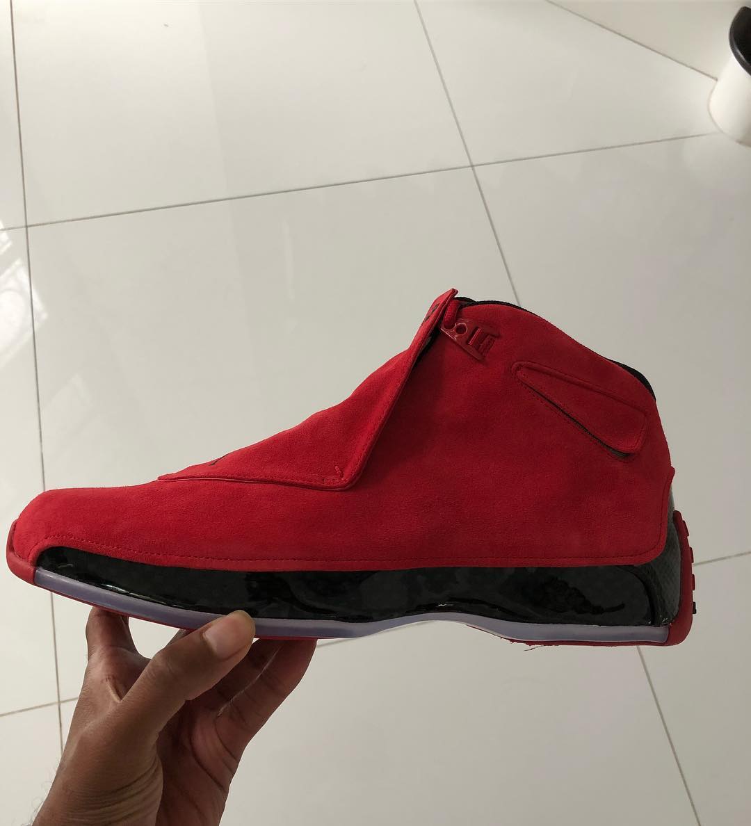 AJ18,Air Jordan 18,AA2494-601 惊艳大红麂皮!全新 Air Jordan 18 “Toro” 下月正式发售 AJ18,Air Jordan 18,AA2494-601 惊艳大红麂皮!全新 Air Jordan 18 “Toro” 下月正式发售