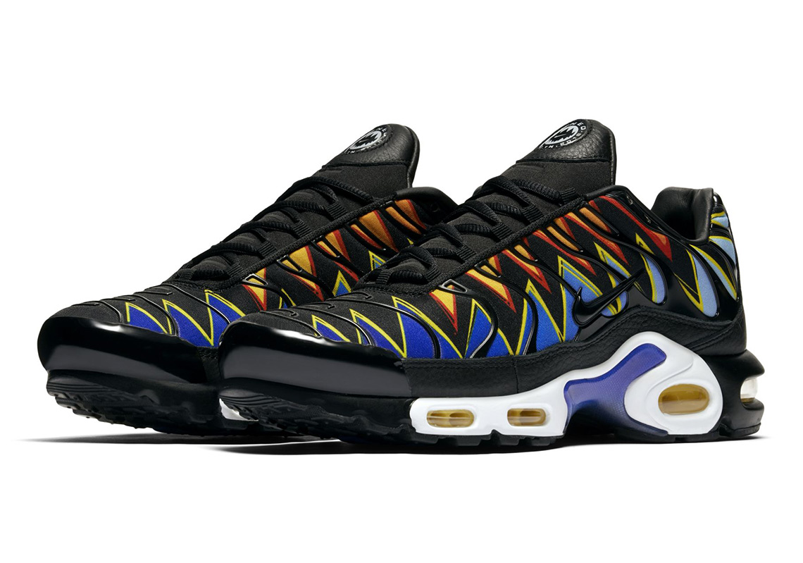 Air Max Plus,Nike,AJ6301-400 AJ6301-400 凶狠的鲨鱼造型!这双鞋的视觉效果格外犀利! Air Max Plus,Nike,AJ6301-400 AJ6301-400 凶狠的鲨鱼造型!这双鞋的视觉效果格外犀利!