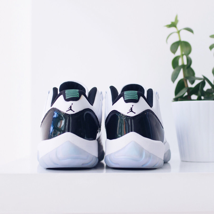 Air Jordan 11,AJ11,Iridescent, 随光线变换色彩!Air Jordan 11 “Iridescent” 实物美图抢先看 Air Jordan 11,AJ11,Iridescent, 随光线变换色彩!Air Jordan 11 “Iridescent” 实物美图抢先看