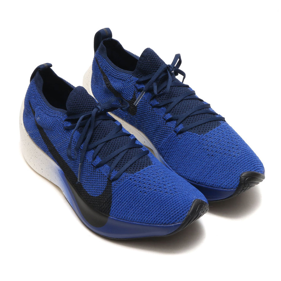 AQ1763-400,Vapor Street,Nike AQ1763-400 搭载 React 值得关注!全新白黑蓝 Nike Vapor Street 即将发售 AQ1763-400,Vapor Street,Nike AQ1763-400 搭载 React 值得关注!全新白黑蓝 Nike Vapor Street 即将发售