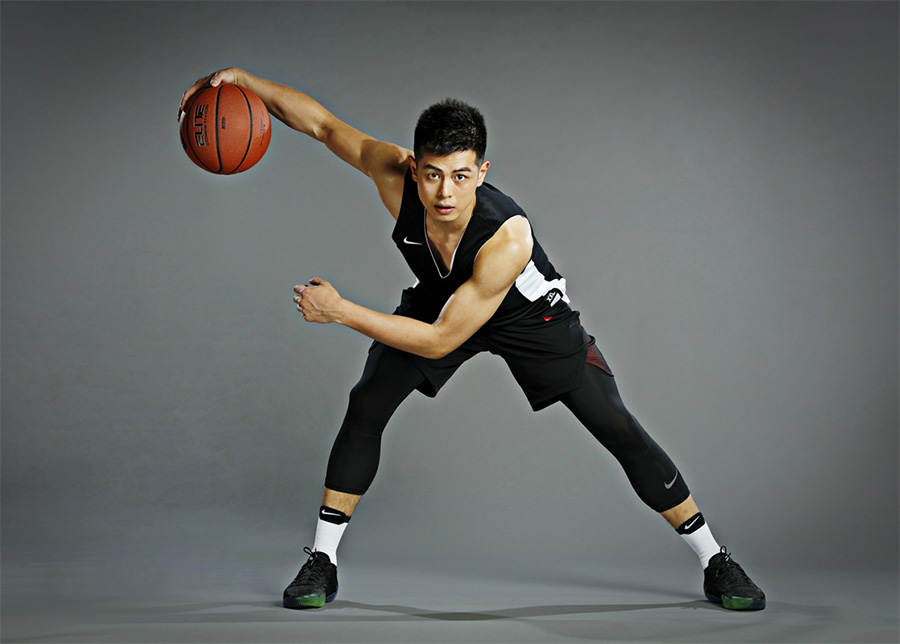 Nike,方硕 Nike 篮球正式签约方硕 Nike,方硕 Nike 篮球正式签约方硕
