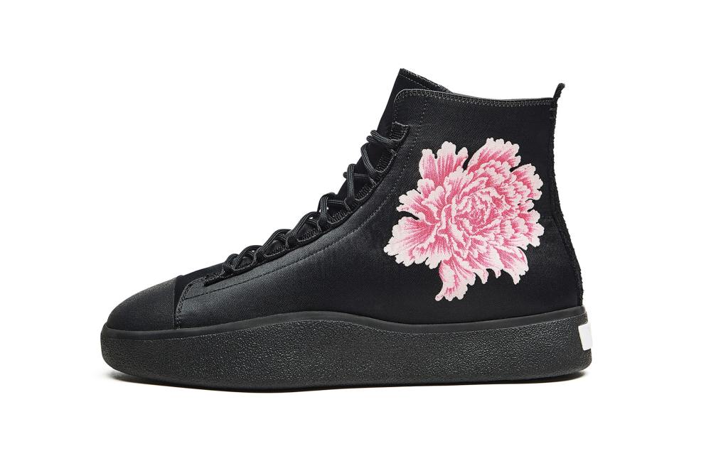 adidas,Y-3 黑暗中的夺目花卉!哈登专属 Y-3 “霸王花” 系列完整公开 adidas,Y-3 黑暗中的夺目花卉!哈登专属 Y-3 “霸王花” 系列完整公开