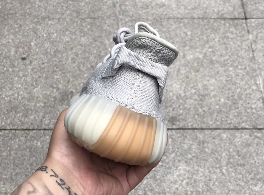F99710,Yeezy 350 V2,Yeezy F99710 芝麻配色 8 月发售,Yeezy 350 V2 又要回归百搭的大地风格了 F99710,Yeezy 350 V2,Yeezy F99710 芝麻配色 8 月发售,Yeezy 350 V2 又要回归百搭的大地风格了