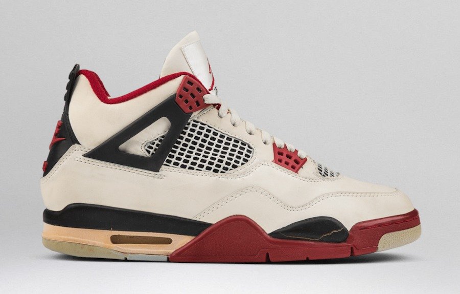 AJ4,Air Jordan 4 有可能是钩子后跟!白红 AJ4 “Fire Red” 将于明年正式回归 AJ4,Air Jordan 4 有可能是钩子后跟!白红 AJ4 “Fire Red” 将于明年正式回归