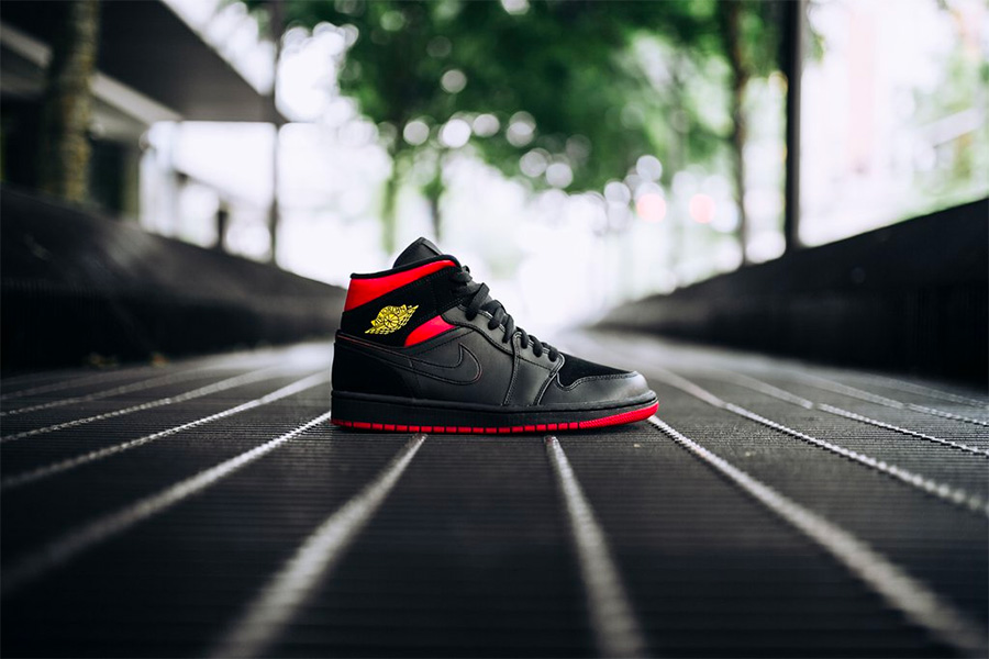 AJ1,Air Jordan 1,Air Jordan 1 554724-076 AJ1 迷人的黑红!“最后一投” 配色 Air Jordan 1 Mid 即将发售 AJ1,Air Jordan 1,Air Jordan 1 554724-076 AJ1 迷人的黑红!“最后一投” 配色 Air Jordan 1 Mid 即将发售