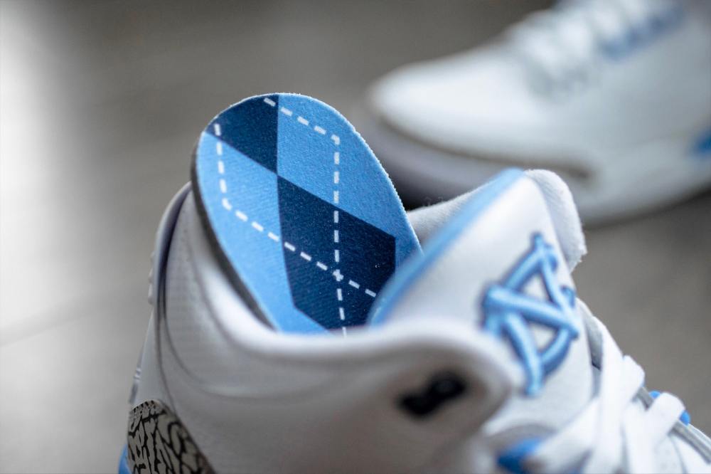 AJ3,Air Jordan 3,开箱 限量 250 双的亲友配色!北卡 Air Jordan 3 “UNC” 实物欣赏 AJ3,Air Jordan 3,开箱 限量 250 双的亲友配色!北卡 Air Jordan 3 “UNC” 实物欣赏