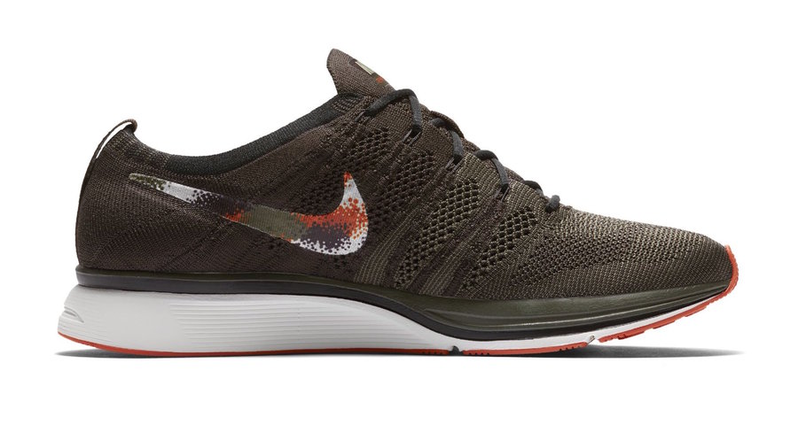 Nike,Flyknit Trainer 独特 Swoosh 标示!橄榄绿配色 Flyknit Trainer 本周发售! Nike,Flyknit Trainer 独特 Swoosh 标示!橄榄绿配色 Flyknit Trainer 本周发售!