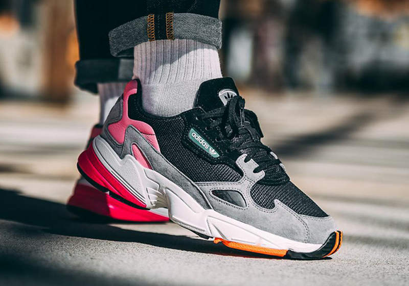 adidas,Falcon,开箱,上脚,发售 全新老爹鞋!adidas Falcon 实物上脚图赏 adidas,Falcon,开箱,上脚,发售 全新老爹鞋!adidas Falcon 实物上脚图赏