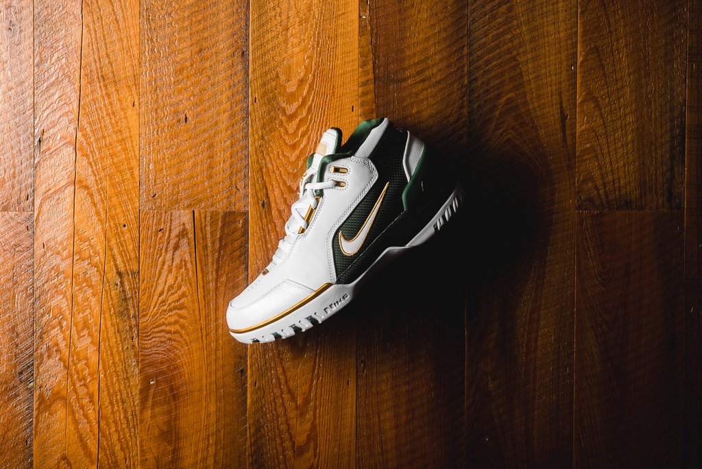 Nike, Air Zoom Generation,AO23 货量不大!高中配色 Air Zoom Generation 周六发售! Nike, Air Zoom Generation,AO23 货量不大!高中配色 Air Zoom Generation 周六发售!