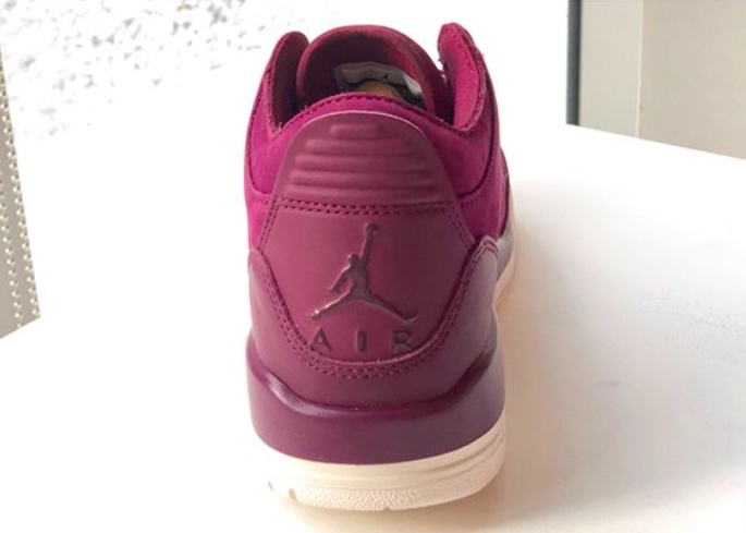 AJ3,Air Jordan 3,发售,AH7859-600 酒红波尔多配色!女生专属 Air Jordan 3 更多实物曝光 AJ3,Air Jordan 3,发售,AH7859-600 酒红波尔多配色!女生专属 Air Jordan 3 更多实物曝光