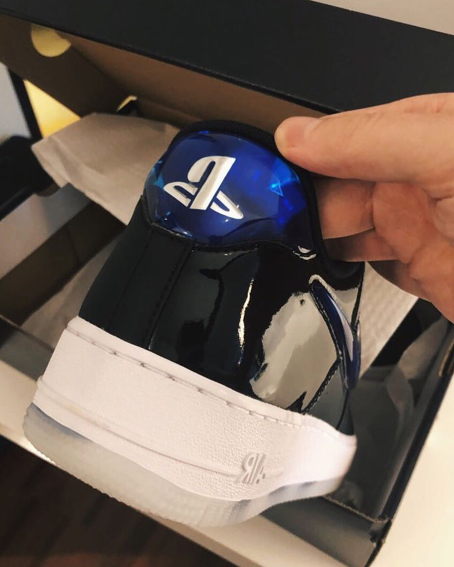 与,效果图,相差,甚远,Air,Force,“,PlaySt 与效果图相差甚远!Air Force 1 “PlayStation” 实物曝光 与,效果图,相差,甚远,Air,Force,“,PlaySt 与效果图相差甚远!Air Force 1 “PlayStation” 实物曝光