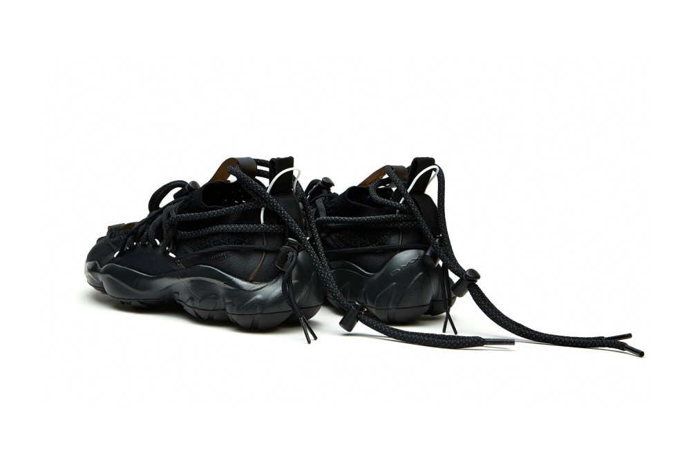 Reebok,DMX Fusion,Pyer Moss,资讯 黑武士风格!联名 Pyer Moss x Reebok DMX Fusion 本周发售! Reebok,DMX Fusion,Pyer Moss,资讯 黑武士风格!联名 Pyer Moss x Reebok DMX Fusion 本周发售!