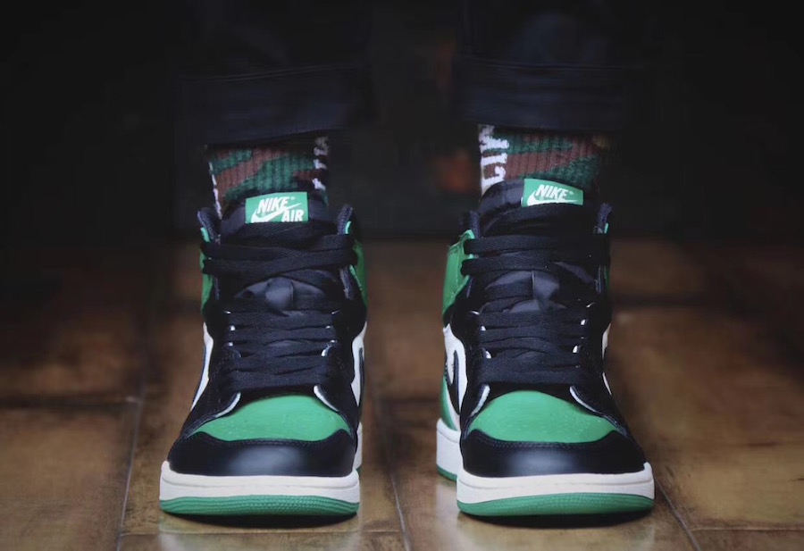 555088-302,AJ1,Air Jordan 1,发售 555088-302 AJ1 黑绿脚趾 Air Jordan 1 九月份发售,看看上脚效果吧! 555088-302,AJ1,Air Jordan 1,发售 555088-302 AJ1 黑绿脚趾 Air Jordan 1 九月份发售,看看上脚效果吧!