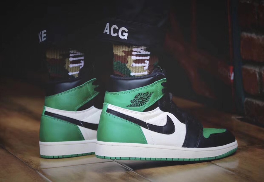 555088-302,AJ1,Air Jordan 1,发售 555088-302 AJ1 黑绿脚趾 Air Jordan 1 九月份发售,看看上脚效果吧! 555088-302,AJ1,Air Jordan 1,发售 555088-302 AJ1 黑绿脚趾 Air Jordan 1 九月份发售,看看上脚效果吧!