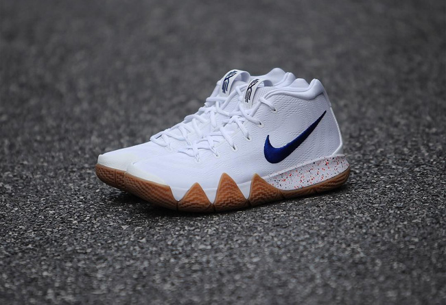 Nike,Kyrie 4,943806-100,发售 德鲁大叔专属配色!Kyrie 4 “Uncle Drew” 实物欣赏! Nike,Kyrie 4,943806-100,发售 德鲁大叔专属配色!Kyrie 4 “Uncle Drew” 实物欣赏!