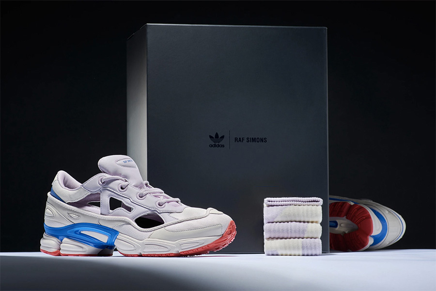 Ozweego,Raf Simons,adidas 镂空鞋身的 adidas by Raf Simons Ozweego 有了美国配色! Ozweego,Raf Simons,adidas 镂空鞋身的 adidas by Raf Simons Ozweego 有了美国配色!