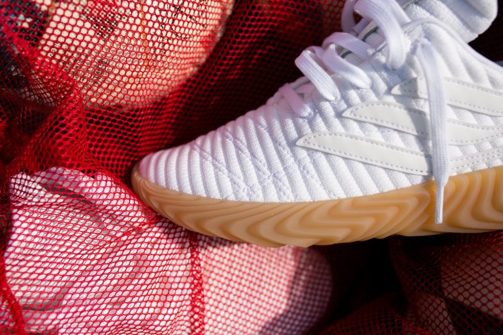 adidas Originals,Sobakov,Kaman 当下最风靡的足球主题!全新鞋款 adidas Sobakov 现已发售 adidas Originals,Sobakov,Kaman 当下最风靡的足球主题!全新鞋款 adidas Sobakov 现已发售