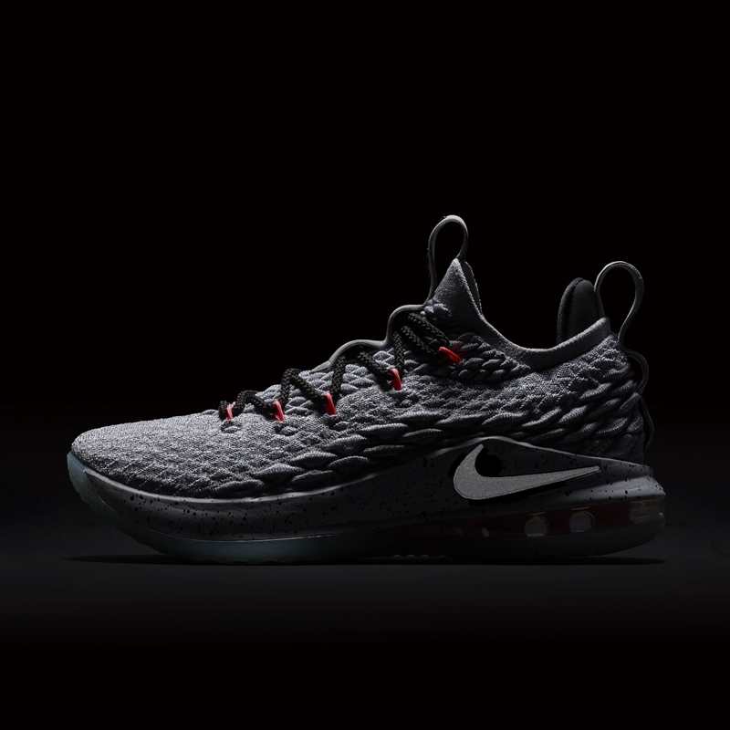 Lebron 15,Nike,发售 南海岸配色外底!全新高级灰 LeBron 15 Low 即将发售 Lebron 15,Nike,发售 南海岸配色外底!全新高级灰 LeBron 15 Low 即将发售