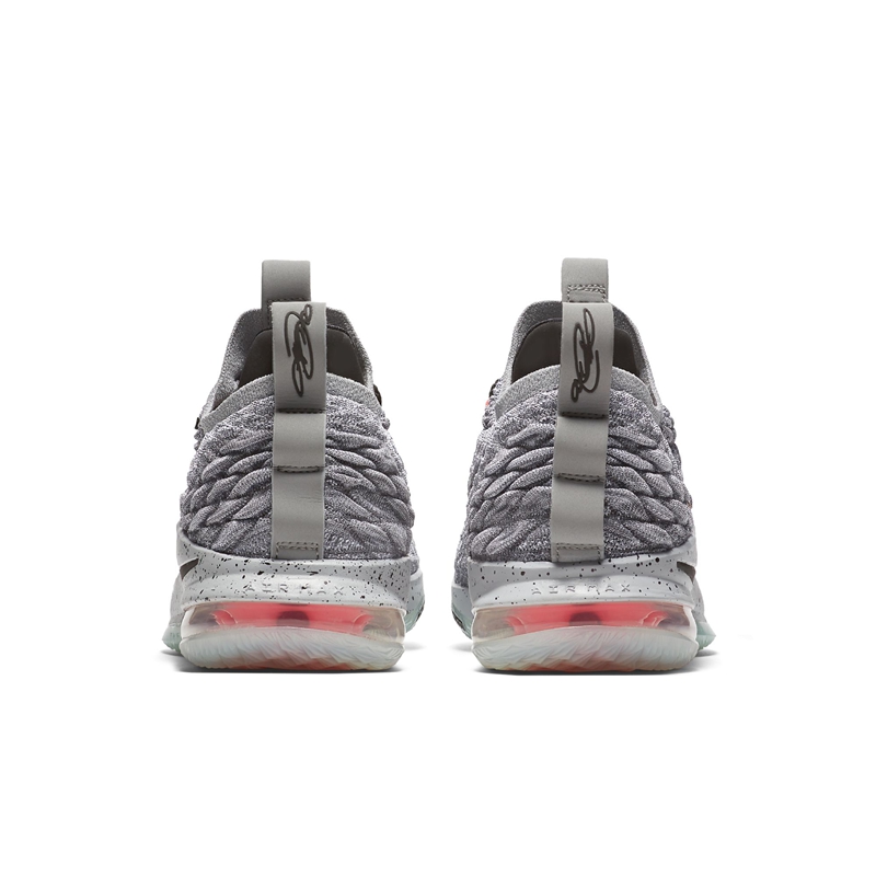 Lebron 15,Nike,发售 南海岸配色外底!全新高级灰 LeBron 15 Low 即将发售 Lebron 15,Nike,发售 南海岸配色外底!全新高级灰 LeBron 15 Low 即将发售