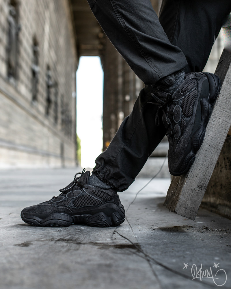 adidas,Yeezy 500,Utility Black 收到 Yeezy 500 通知了么?别忘明早官网 10 点发售! adidas,Yeezy 500,Utility Black 收到 Yeezy 500 通知了么?别忘明早官网 10 点发售!
