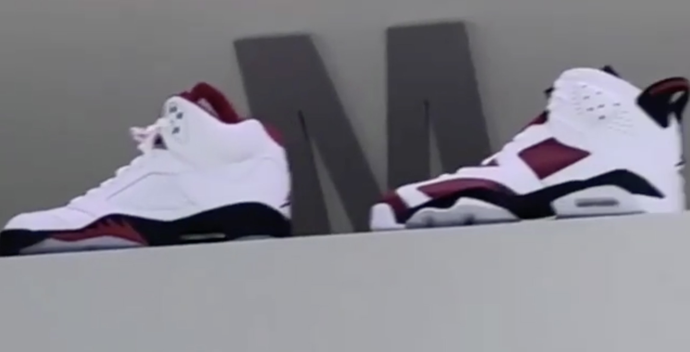 AJ,AJ1,AJ11 专为俄克拉荷马大学打造!稀有 AJ 正代全系列实物曝光 AJ,AJ1,AJ11 专为俄克拉荷马大学打造!稀有 AJ 正代全系列实物曝光