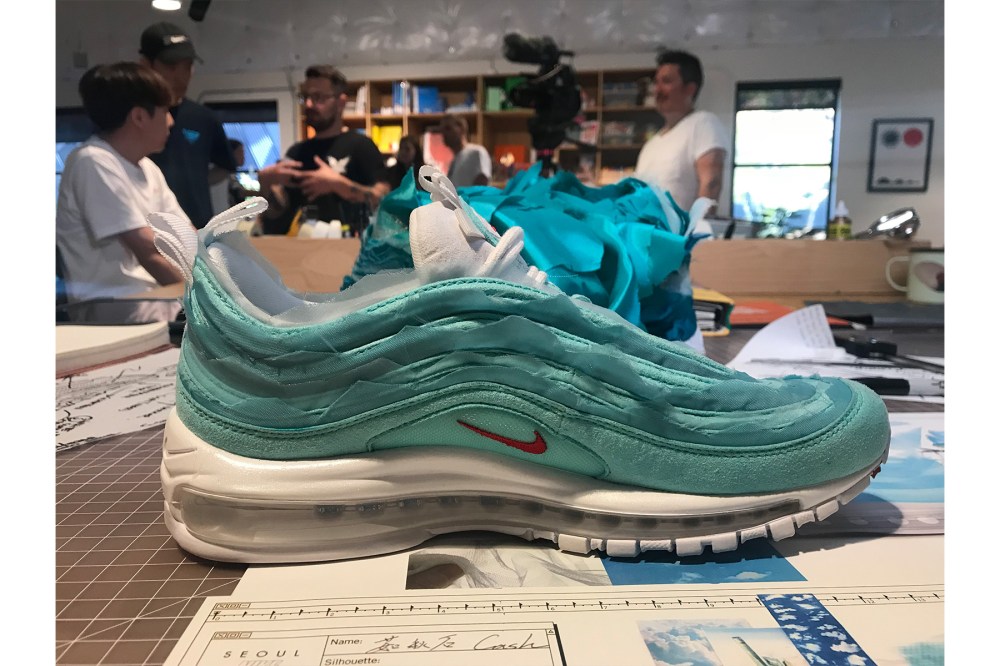 Nike,Air Max 细节太丰富!六双 Nike “On Air” 大赛优胜作品实物首次曝光 Nike,Air Max 细节太丰富!六双 Nike “On Air” 大赛优胜作品实物首次曝光