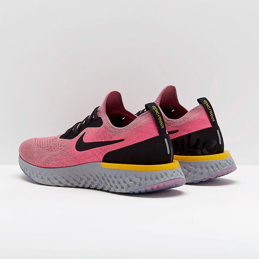 Nike,Epic React Flyknit,发售,AQ0 骚气渐变粉!全新配色 Epic React 现已海外发售 Nike,Epic React Flyknit,发售,AQ0 骚气渐变粉!全新配色 Epic React 现已海外发售