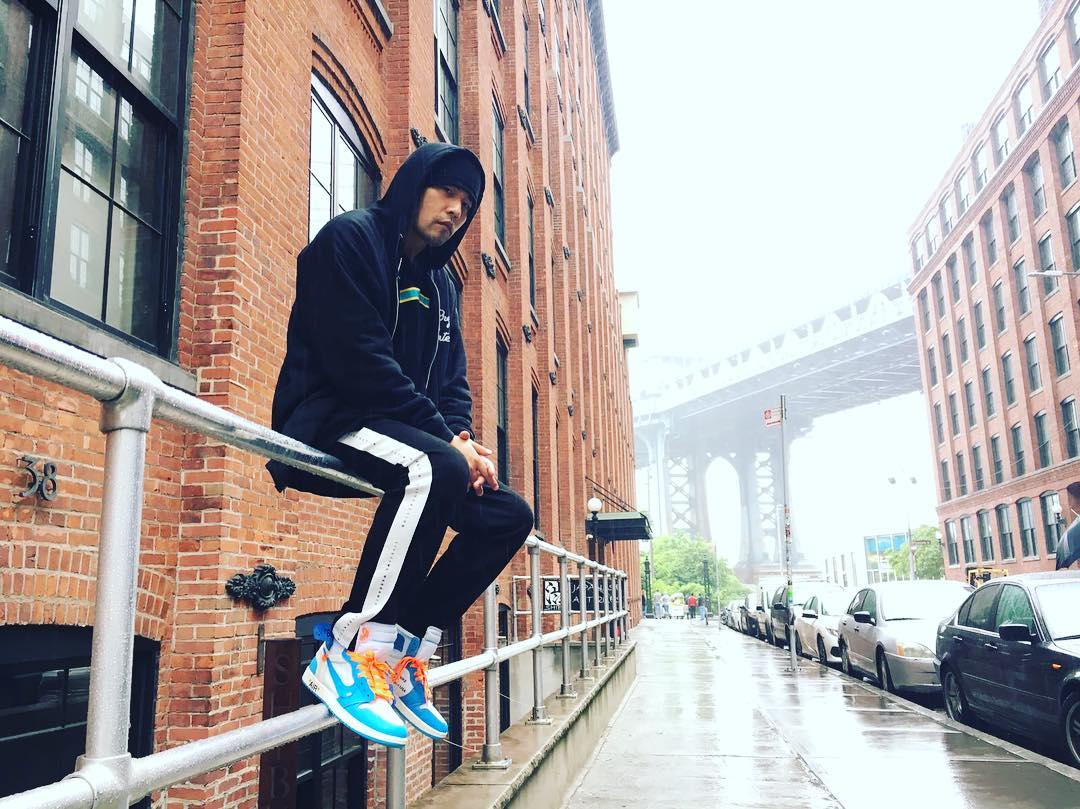 Nike,AJ1,OFF-WHITE,周杰伦,明星 周董近期又穿了哪些鞋?除了 OFF-WHITE 联名,每双都是话题人气款! Nike,AJ1,OFF-WHITE,周杰伦,明星 周董近期又穿了哪些鞋?除了 OFF-WHITE 联名,每双都是话题人气款!