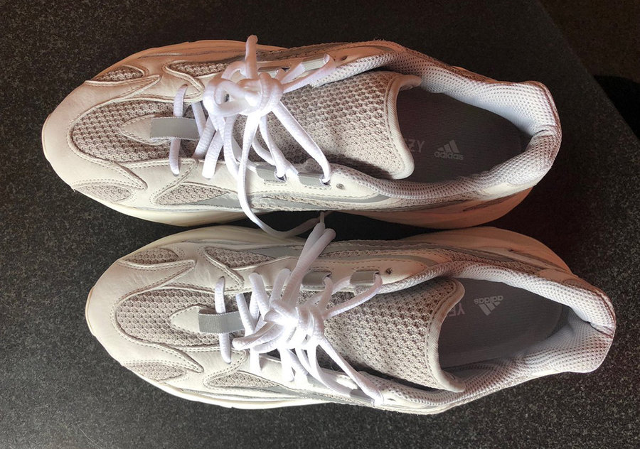adidas,Yeezy 700,EF2829,Yeezy Yeezy 700 V2 发售日期曝光!可是第一代国内什么时候能发? adidas,Yeezy 700,EF2829,Yeezy Yeezy 700 V2 发售日期曝光!可是第一代国内什么时候能发?