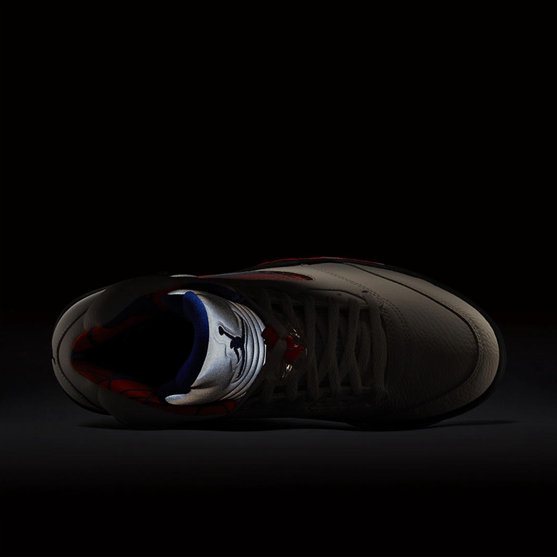 Air Jordan 5,AJ5,发售,136027-148 8 月 4 日发售!Air Jordan 5 “International Flight” 官图释出 Air Jordan 5,AJ5,发售,136027-148 8 月 4 日发售!Air Jordan 5 “International Flight” 官图释出