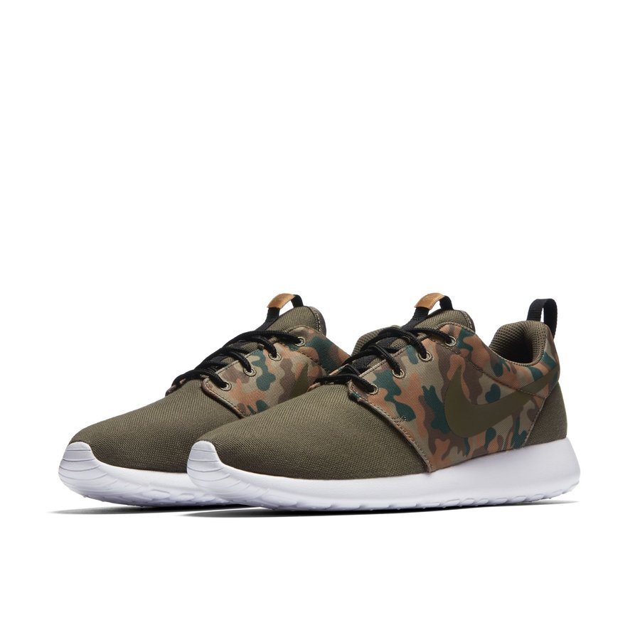 Nike,Roshe Run,Roshe One SE 超高性价比经典跑鞋!Nike Roshe One 推出三款全新配色 Nike,Roshe Run,Roshe One SE 超高性价比经典跑鞋!Nike Roshe One 推出三款全新配色