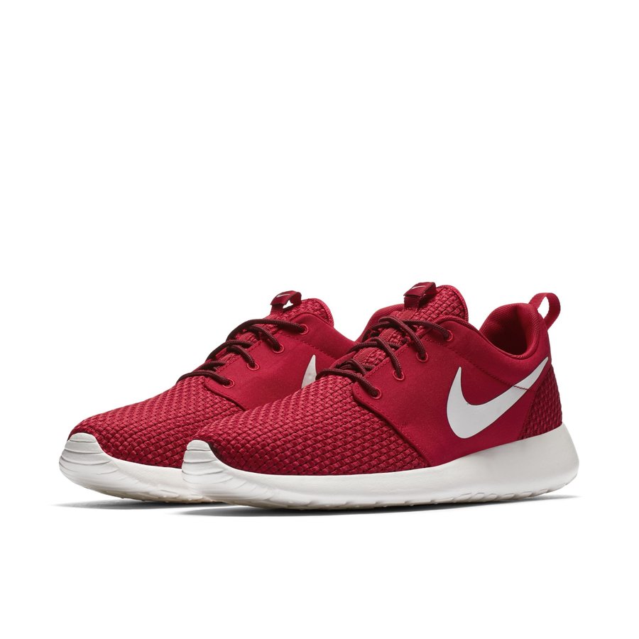 Nike,Roshe Run,Roshe One SE 超高性价比经典跑鞋!Nike Roshe One 推出三款全新配色 Nike,Roshe Run,Roshe One SE 超高性价比经典跑鞋!Nike Roshe One 推出三款全新配色