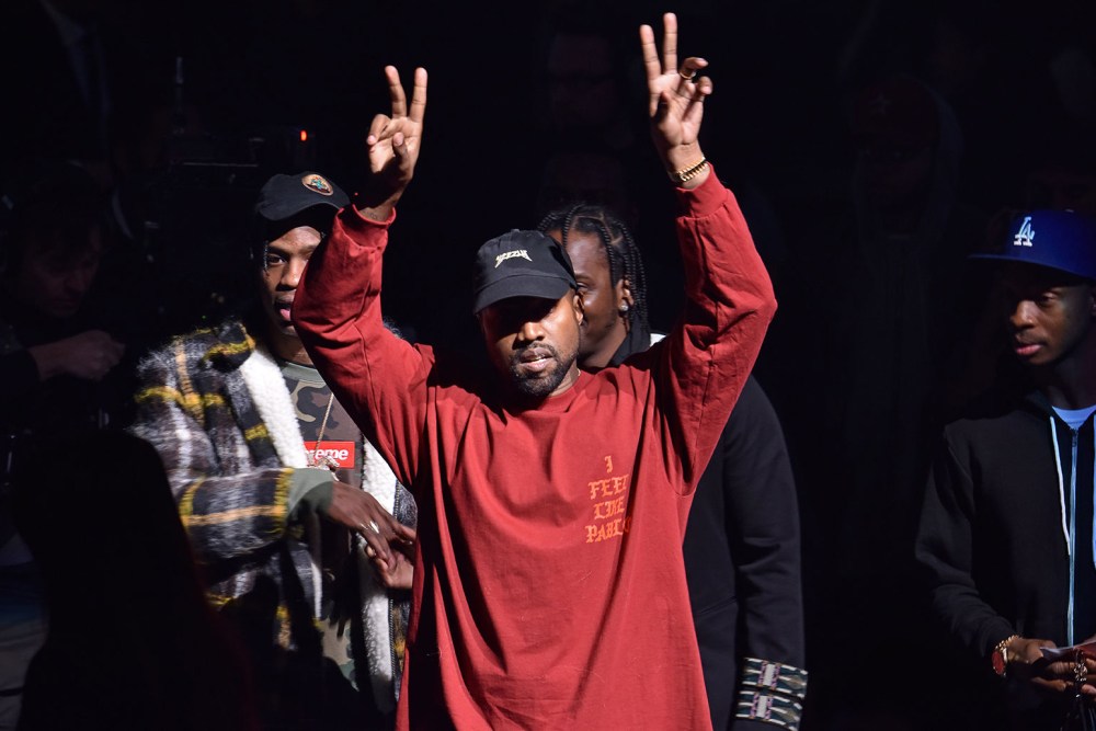 Kanye West,Yeezy,明星 势如破竹!Kanye West 旗下 Yeezy 品牌估值突破 15 亿美元 Kanye West,Yeezy,明星 势如破竹!Kanye West 旗下 Yeezy 品牌估值突破 15 亿美元