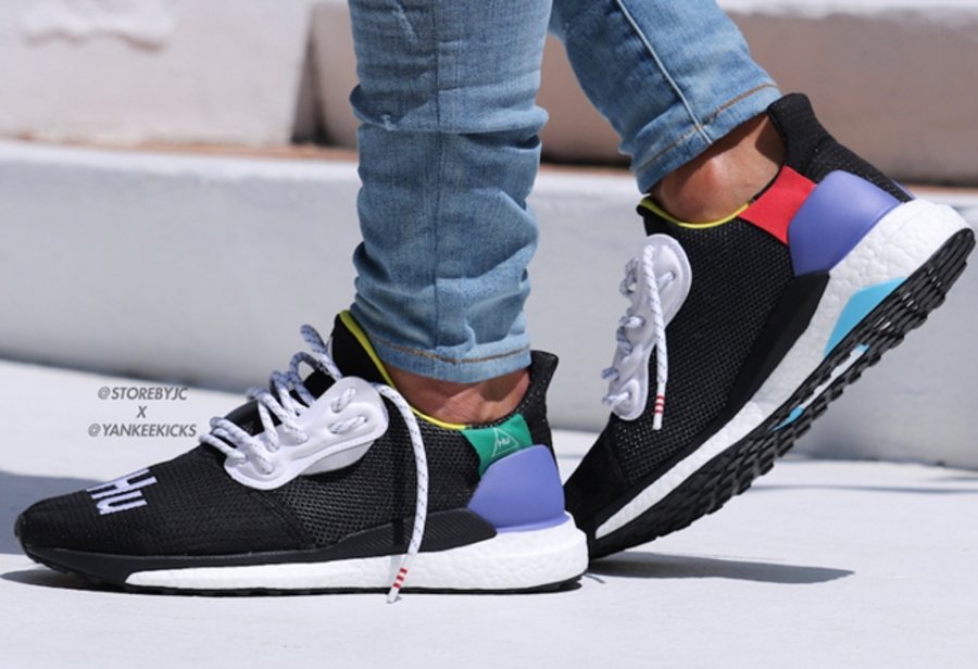 adidas,Solar Boost,菲董,BB8044,B 全方位预览!菲董 Solar Boost 黑白双色最新实物图赏 adidas,Solar Boost,菲董,BB8044,B 全方位预览!菲董 Solar Boost 黑白双色最新实物图赏