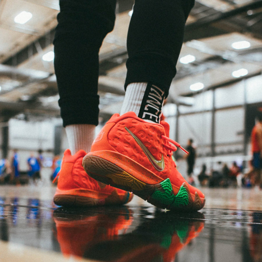 Nike,Kyrie 4,上脚,发售 麦片系列最花哨配色!Kyrie 4 “Lucky Charms” 上脚图赏 Nike,Kyrie 4,上脚,发售 麦片系列最花哨配色!Kyrie 4 “Lucky Charms” 上脚图赏