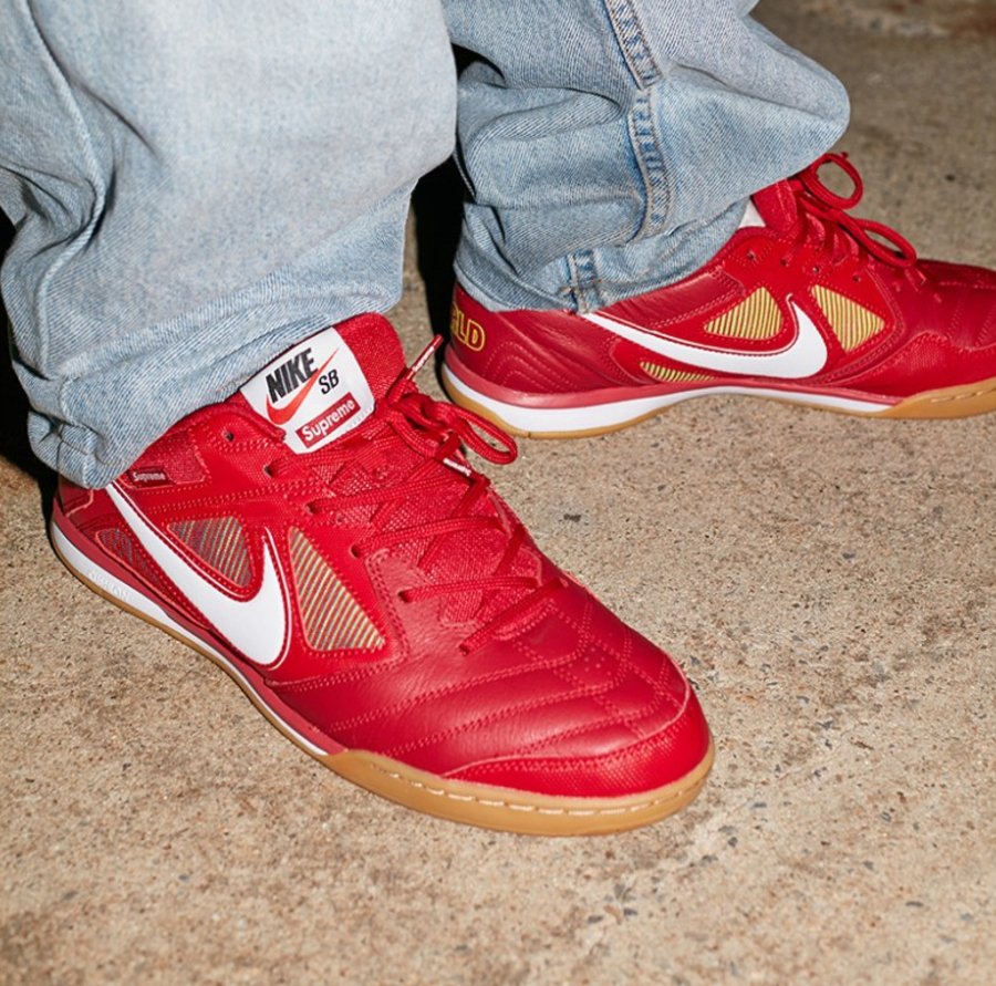 Supreme,Nike,Nike5 SB Lunar Ga Supreme x Nike SB 全新联名鞋款月底发售!竟然是室内足球鞋! Supreme,Nike,Nike5 SB Lunar Ga Supreme x Nike SB 全新联名鞋款月底发售!竟然是室内足球鞋!