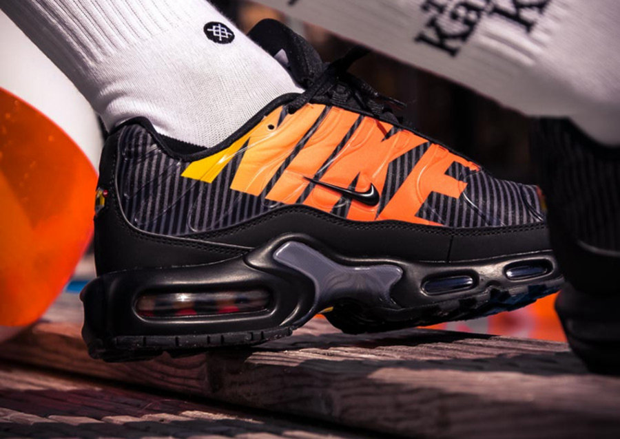 Nike,Air Max Plus TN SE,上脚,发售 渐变 Nike 字体!Air Max Plus TN SE “Stripes” 上脚图赏 Nike,Air Max Plus TN SE,上脚,发售 渐变 Nike 字体!Air Max Plus TN SE “Stripes” 上脚图赏