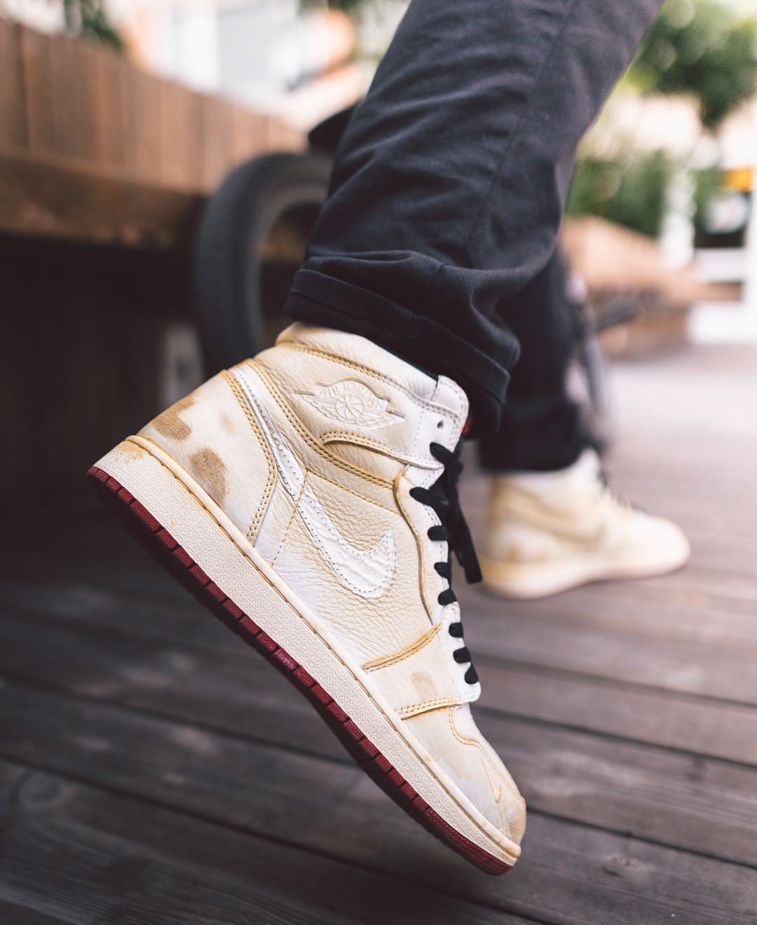 Jordan Brand,Nigel Sylvester,A 一双 “破鞋” 预售近 5K!这双脏兮兮的联名 Air Jordan 1 本周发售 Jordan Brand,Nigel Sylvester,A 一双 “破鞋” 预售近 5K!这双脏兮兮的联名 Air Jordan 1 本周发售