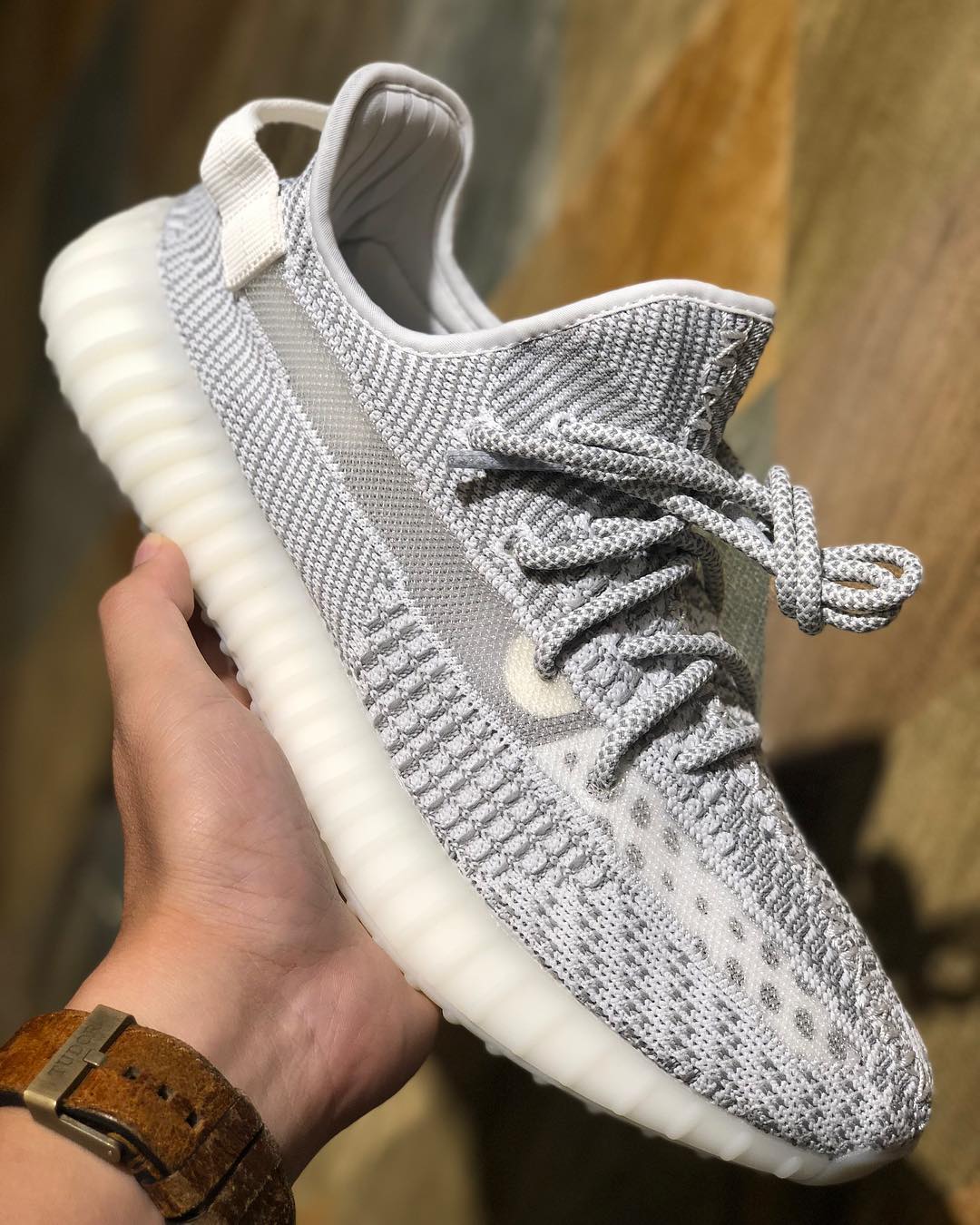adidas,Yeezy Boost 350 V2 半透明鞋面!全新 Yeezy Boost 350 V2 Static 实物细节曝光! adidas,Yeezy Boost 350 V2 半透明鞋面!全新 Yeezy Boost 350 V2 Static 实物细节曝光!
