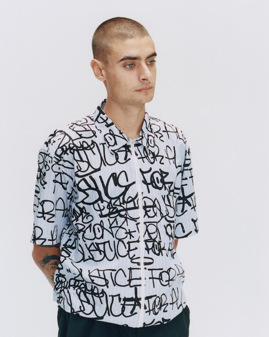 kanye west,supreme,cdg,apple,i Supreme x CDG 国内有望发售!侃爷最近在忙着收小弟? kanye west,supreme,cdg,apple,i Supreme x CDG 国内有望发售!侃爷最近在忙着收小弟?