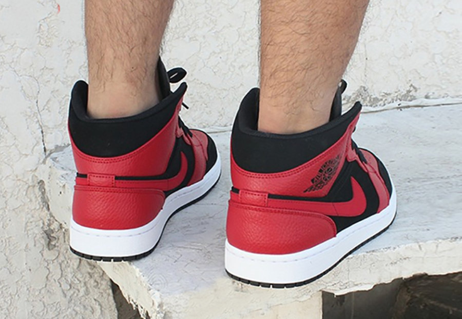 AJ1,Air Jordan 1 反转黑红配色!全新 Air Jordan 1 Mid 近日上架! AJ1,Air Jordan 1 反转黑红配色!全新 Air Jordan 1 Mid 近日上架!