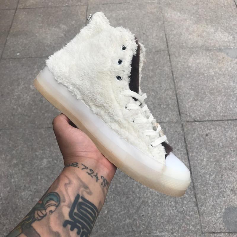 CLOT,Converse,Chuck Taylor 从鞋面到鞋底都有惊喜!CLOT x Converse 全新联名首次曝光! CLOT,Converse,Chuck Taylor 从鞋面到鞋底都有惊喜!CLOT x Converse 全新联名首次曝光!