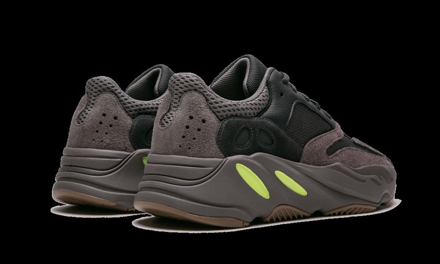 Yeezy 三双 Yeezy 新品的清晰图片来了!何时发售?看这篇就明白! Yeezy 三双 Yeezy 新品的清晰图片来了!何时发售?看这篇就明白!