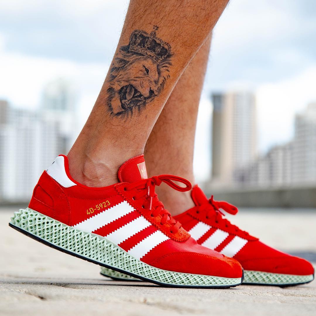 adidas,4D,Never Made,上脚 4D 鞋底首次搭载复古鞋面!来看看上脚效果如何! adidas,4D,Never Made,上脚 4D 鞋底首次搭载复古鞋面!来看看上脚效果如何!