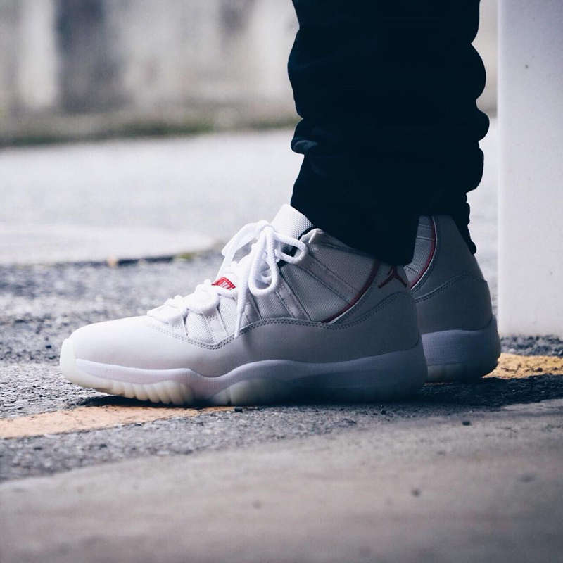 Air Jordan 11,AJ11,Platinum Ti 明早 9 点发售!Air Jordan 11 铂金实物 + 上脚真的帅! Air Jordan 11,AJ11,Platinum Ti 明早 9 点发售!Air Jordan 11 铂金实物 + 上脚真的帅!