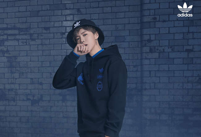 adidas,三叶草,发售 潮流年年变,但他们最爱的还是这一件!鹿晗和杨幂也穿上了! adidas,三叶草,发售 潮流年年变,但他们最爱的还是这一件!鹿晗和杨幂也穿上了!