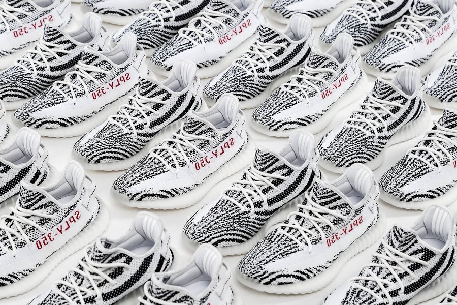 adidas,Yeezy,CP9654,发售,侃爷,白斑马 今天公布抽签结果!白斑马 Yeezy 350 V2 明日上午还有官网发售! adidas,Yeezy,CP9654,发售,侃爷,白斑马 今天公布抽签结果!白斑马 Yeezy 350 V2 明日上午还有官网发售!